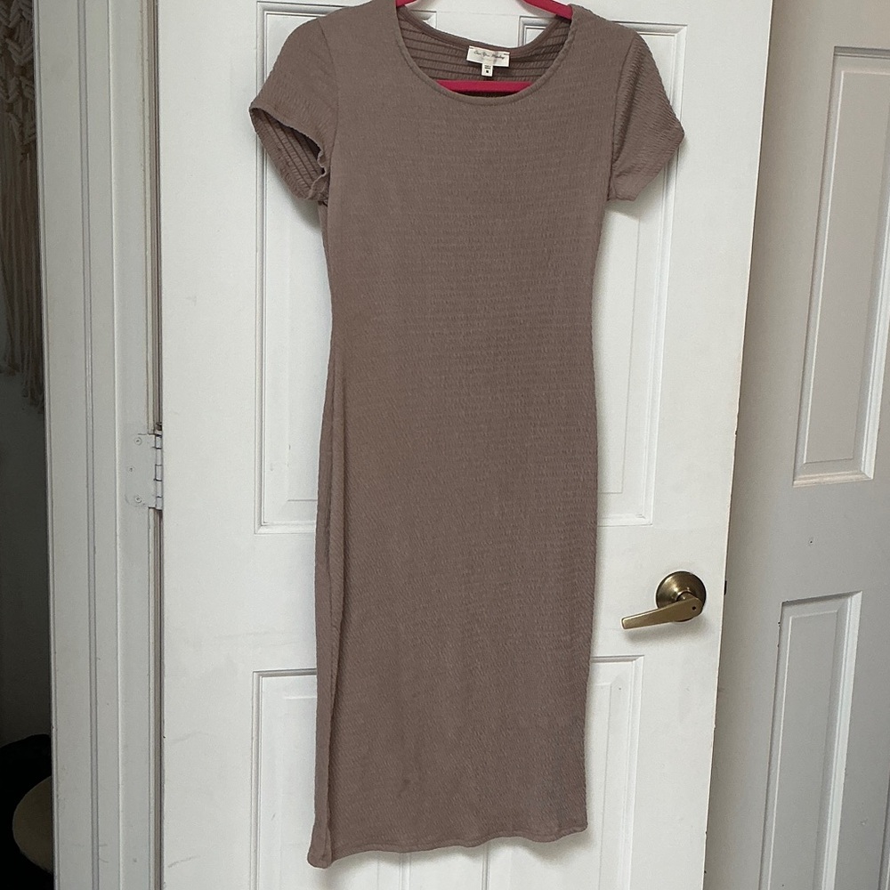 See You Monday Brown Ribbed Midi Dress